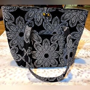 RARE RETIRED VERA BRADLEY BLANCO BOUQUET LARGE TRAVEL SHOP SHOULDER HANDBAG TOTE